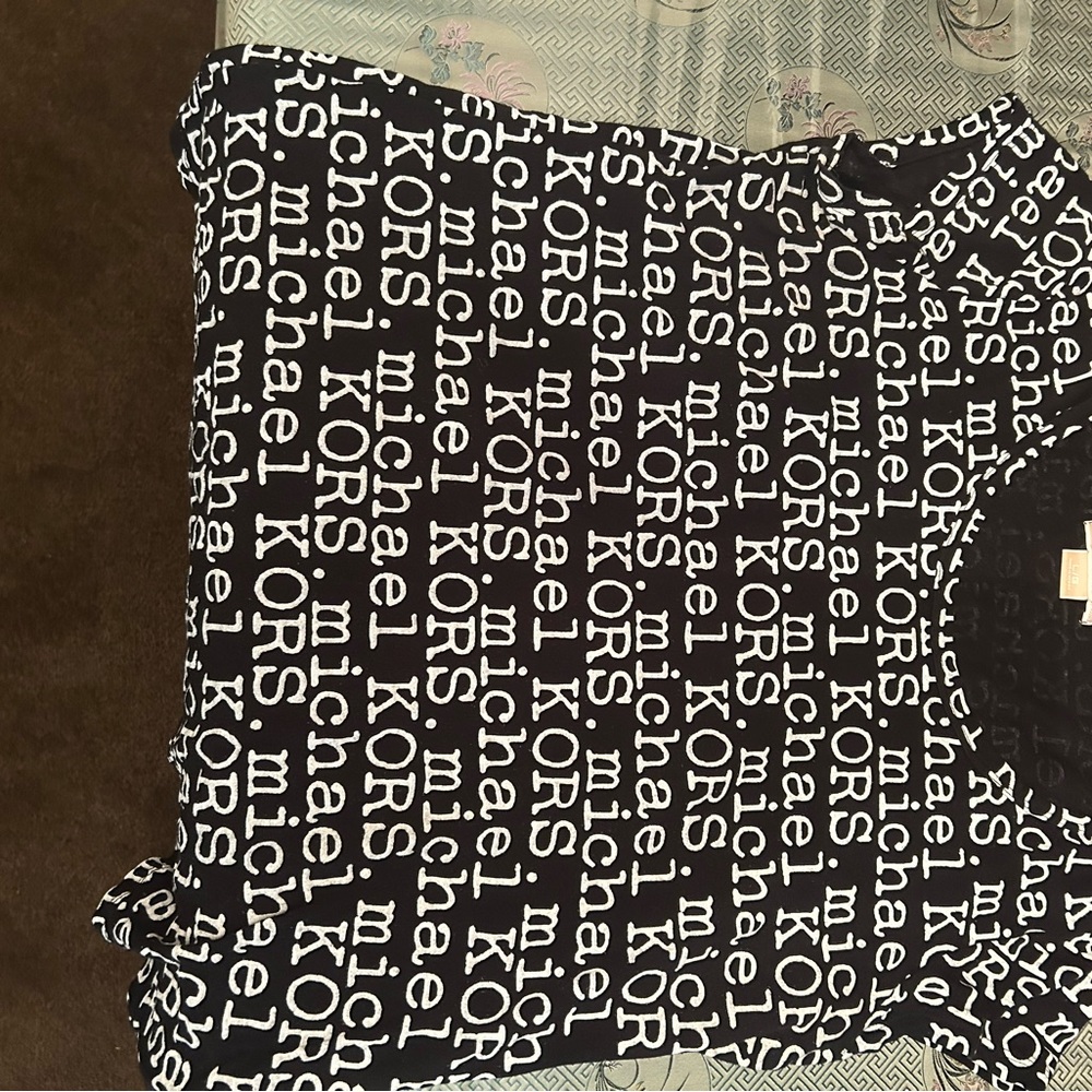 Michael Kors Top size Large